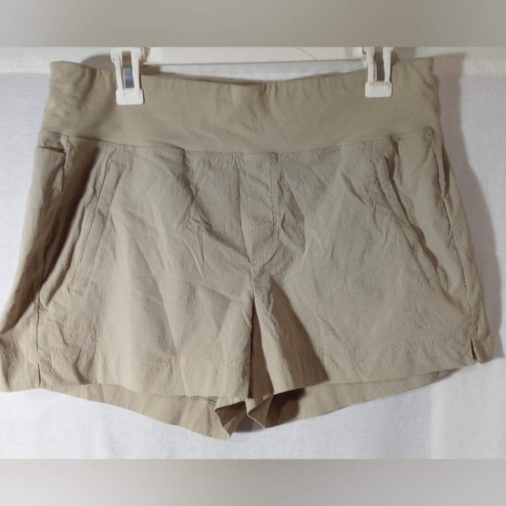Athleta High Waist Pull-On Shorts